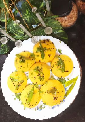 A picture of Besan Ka Dhokla.