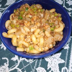 A picture of Hawaiian Pasta.