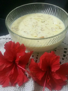 બાસુંદી(basundi recipe in gujarati) રેસીપી મુખ્ય ફોટો