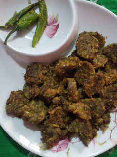 મૂઠીયા(Muthiya Recipe in Gujarati) રેસીપી મુખ્ય ફોટો