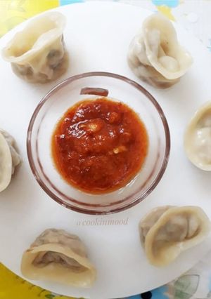 A picture of Chicken Momos.