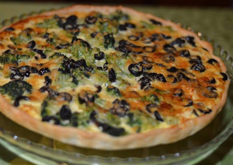 Quiche de Frango, Brócolos e Azeitonas