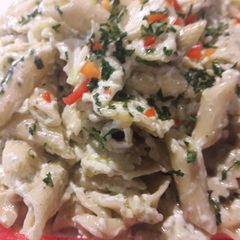A picture of Creamy Pasta Salad.