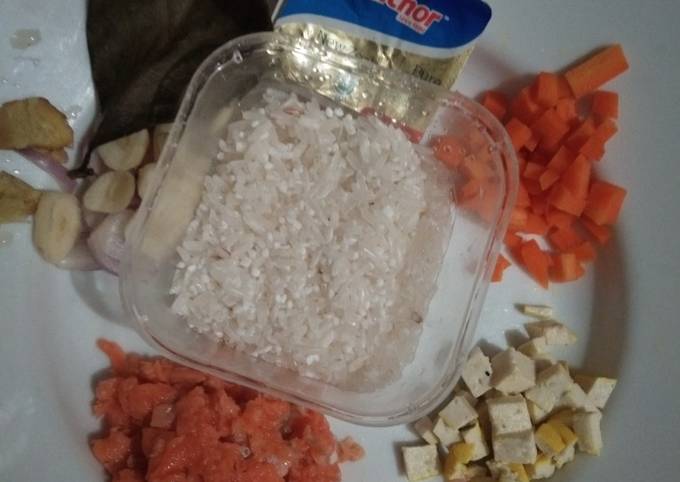 Cara membuat MPASI 6bulan (ikan salmon,wortel,tahu)day10 Cara membuat MPASI 6bulan (ikan salmon,wortel,tahu)day10