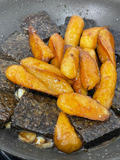醬燒甜不辣米血糕 的食譜成品照片