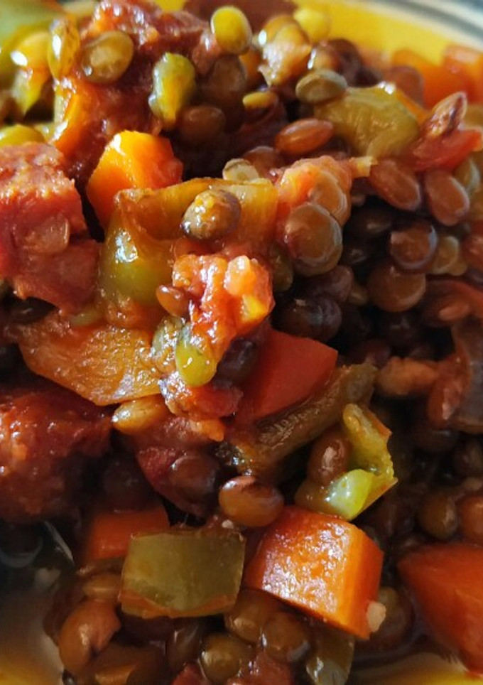 Una foto de Lentejas puy con chorizo