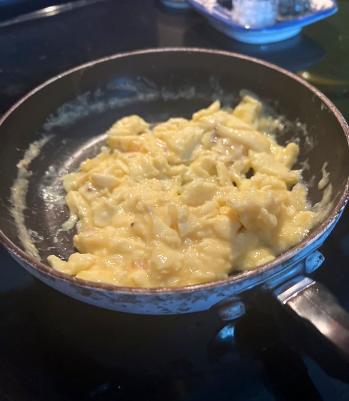 A picture of Scrambled Eggs.