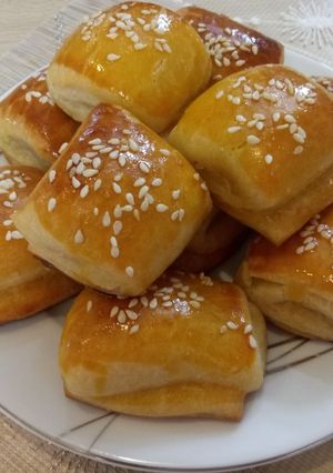 عکسی از دستور شیرینی گل محمدی🌹