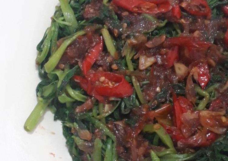 Langkah Mudah untuk Menyiapkan Gonde Sambel Bawang (Embe), Lezat Sekali