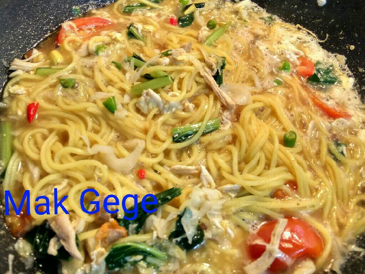 Bagaimana Menyiapkan Mie Tektek Kuah 🍜ala abang2 yang Enak Banget