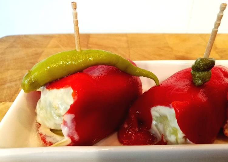 Piquillos rellenos de alcachofa