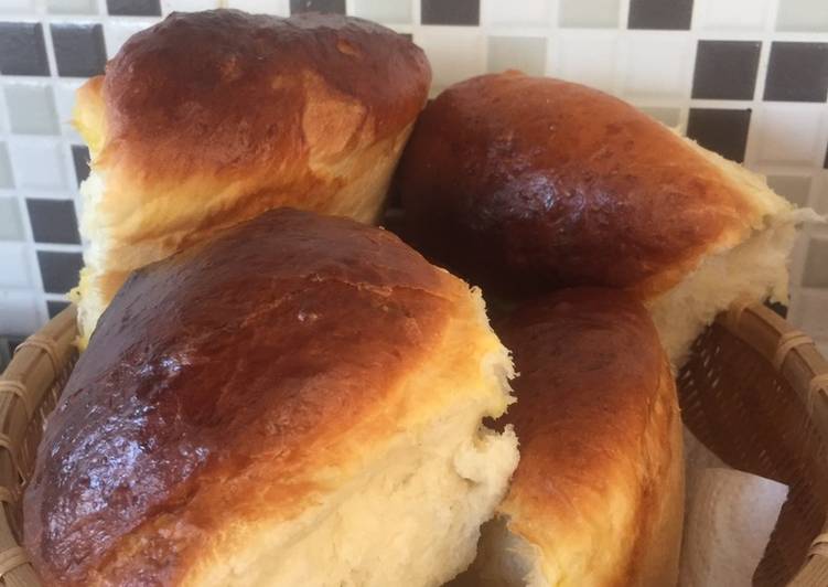 Pan de leche japonés