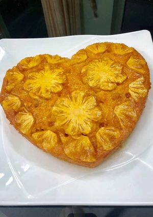 Hình của món Bánh dứa úp ngược.