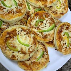 Chicken Mini Pizza #EidMeetup A picture of Chicken Mini Pizza #EidMeetup.