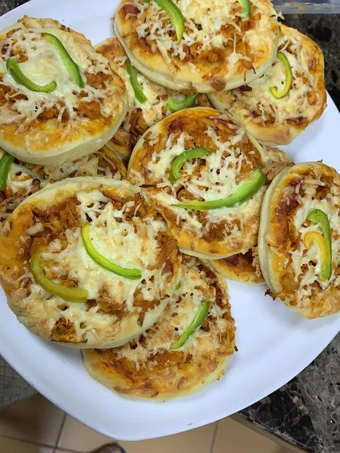 Easy Steps to Make Recipe Chicken Mini Pizza #EidMeetup that is  Makes Drooling, Tasty}