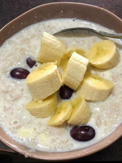 A picture of Oat banana and cherries.