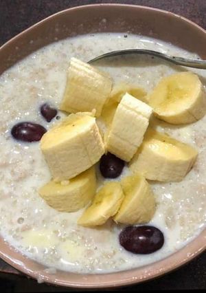 A picture of Oat banana and cherries.