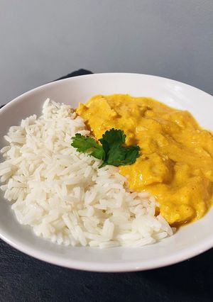 Una foto de El Pollo al Curry de Miki (Masterchef) 🍛