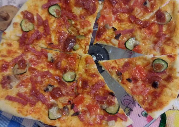 Le moyen le plus simple de Préparer Délicieuse Pizza fait maison