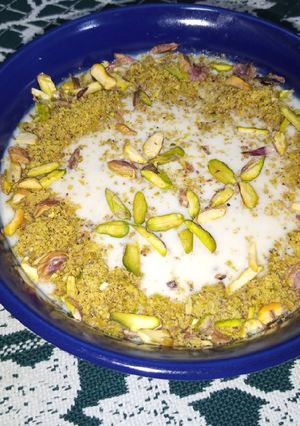 A picture of Pistachio Coconut Pudding.