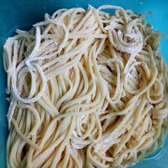 A picture of Mie telur homemade.