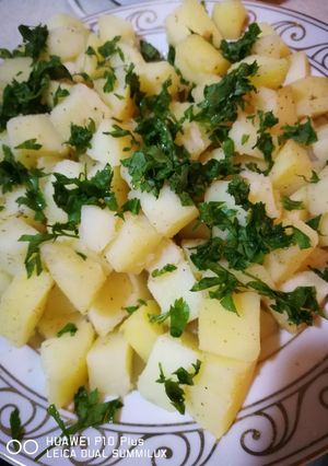 صورة لوصفة بطاطس مسلوقه خفيفه ولذيذه 😋