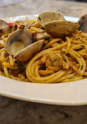 Una foto de Espaguetis a la vongole