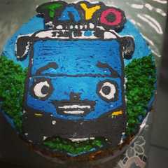 รูปของ Cake Ulang tahun Tayo