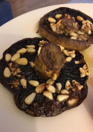 A picture of Slow Roasted Balsamic Mushrooms.