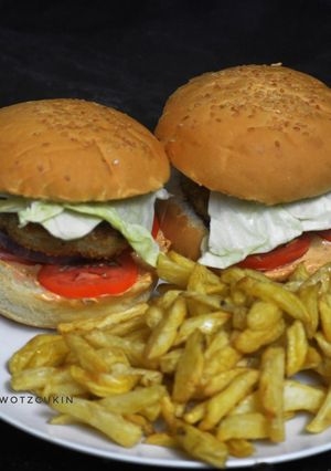 A picture of Chicken Burger.