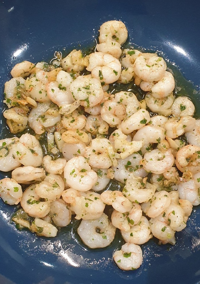 Una foto de Gambas al ajillo