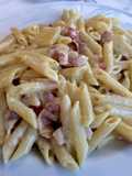 Macarrones a la Carbonara con queso fundido