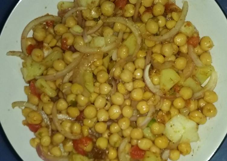 Simple Way to Make Award-winning Khatti meethi chana chaat