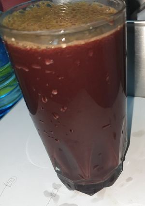 A picture of Healthy detox juice#4weekchallenge #idd challenge.
