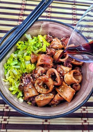 Una foto de Calamares asados al estilo oriental