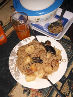 A picture of Jollof spaghetti.