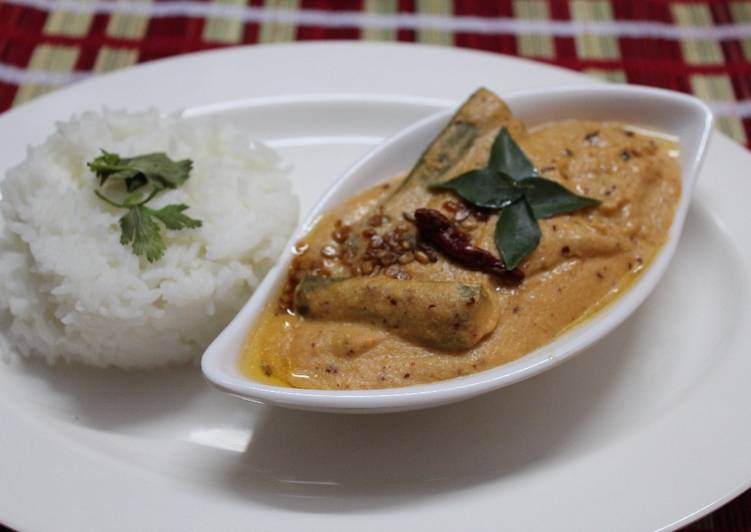 Recipe of Award-winning Drumstick With Coconut Gravy Curry