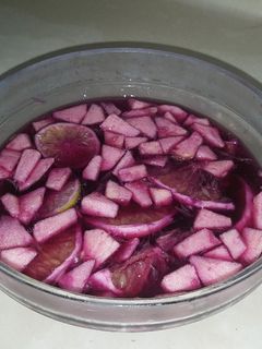 Una foto de Sangría casera con vino tinto