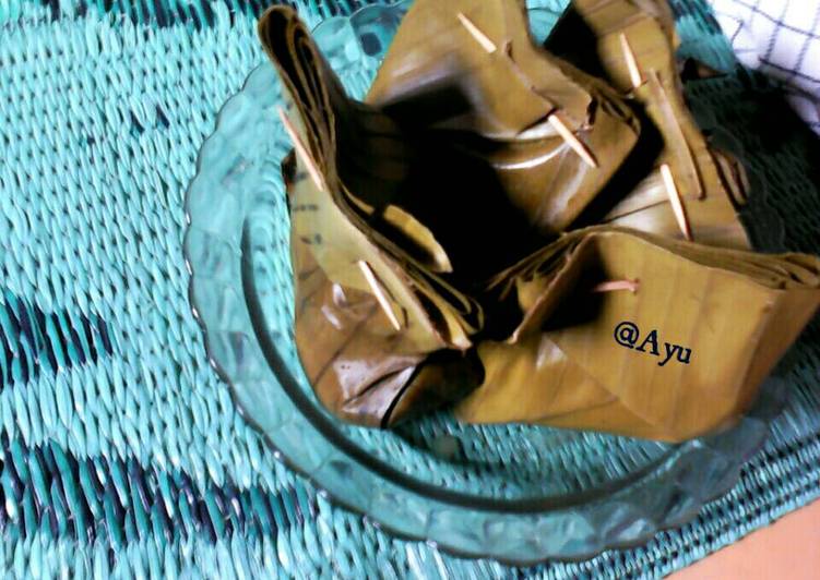 Langkah Mudah untuk Membuat Botok daun singkong yang Enak