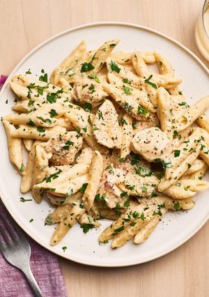 عکسی از دستور 😜پاستا چیکن آلفردو🍝🍝🍝