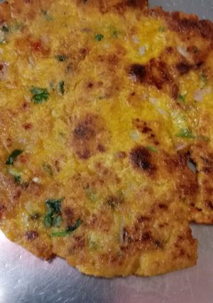 A picture of Missi Roti.