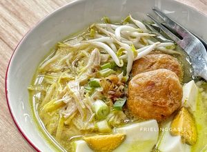 Foto resep Soto Ayam Kuning ala Cirebon