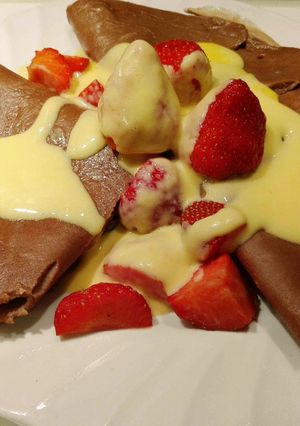 Vanília krém - Angol krém -Creme anglaise - édességekhez, palacsintákhoz, gyümölcsök-kísérőjének recept fotója