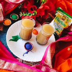 Holi special Thandai 🌹 😋 A picture of Holi special Thandai 🌹 😋.