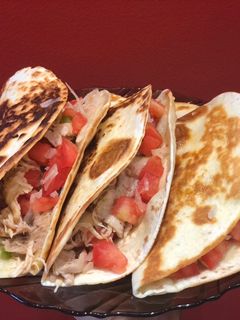 Una foto de Tacos 🌮 de pollo