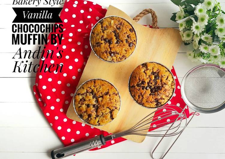 Resep Bakery Style Vanilla Chocochips Muffin, Enak