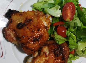 Una foto de Muslos de pollo a la mostaza