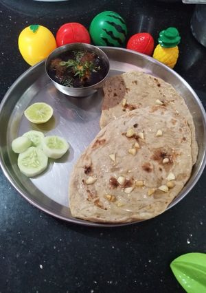तंदुरी रोटी रेसपी (Tandoori roti recipe in marathi) रेसिपी चे मुख्य फोटो