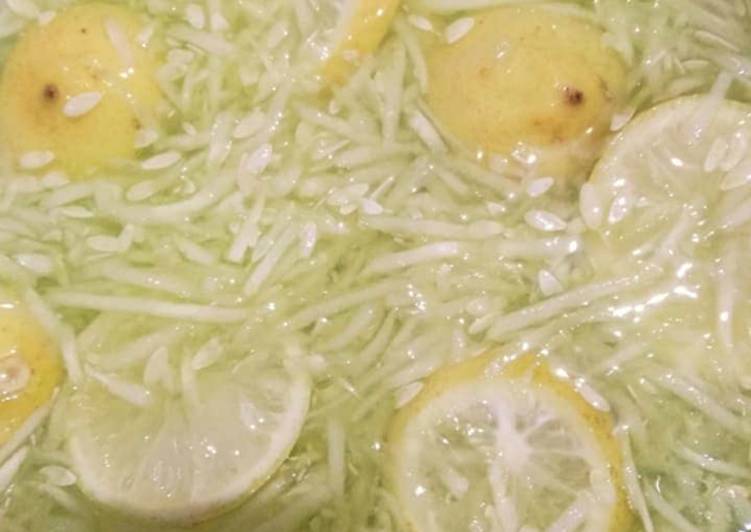 Cara Gampang Menyiapkan Es timun lemon seger Anti Gagal