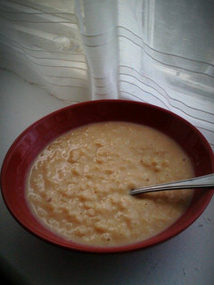 Una foto de Pudding de arroz (arroz con leche inglés)